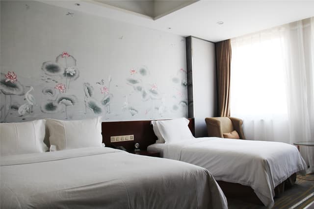 Deluxe Family Room