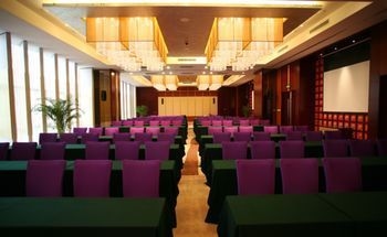 วิชั่น โฮเทล (Vision Hotel)1