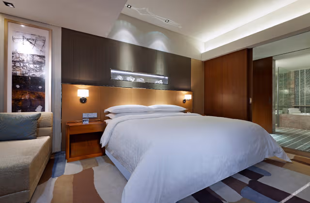 Superior Suite