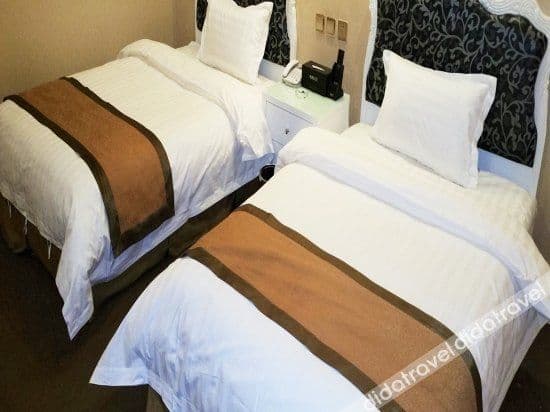Deluxe Suite
