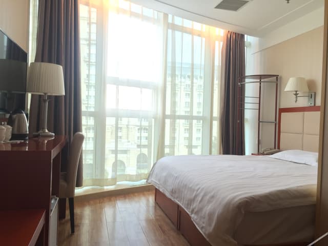 Superior Queen Room