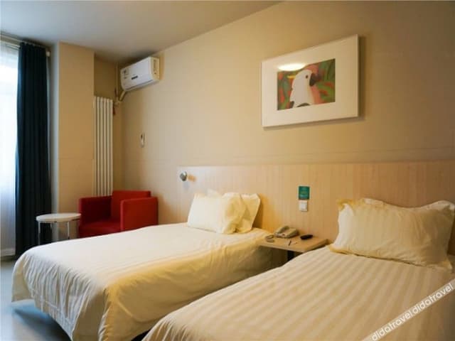 Standard Room B