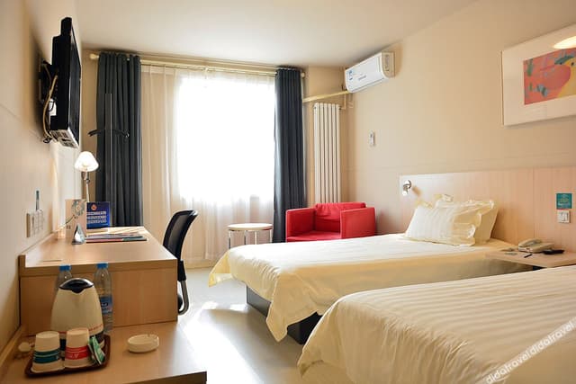 Standard Room B