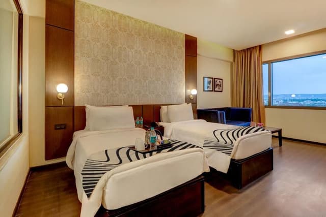 Luxury Triple Room