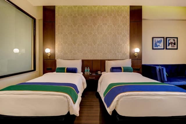Luxury Triple Room