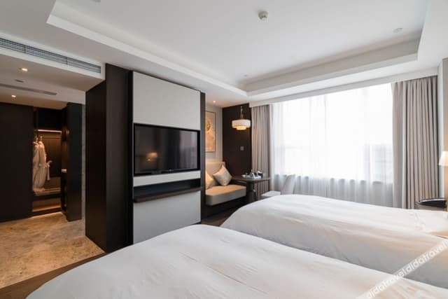 Deluxe Room (2 Beds)