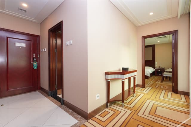 Standard Suite
