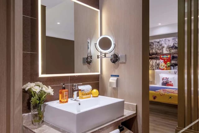 Parent-child Room