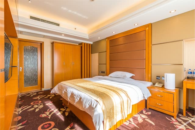 Superior Suite