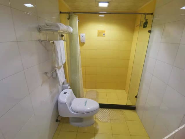 Queen Room