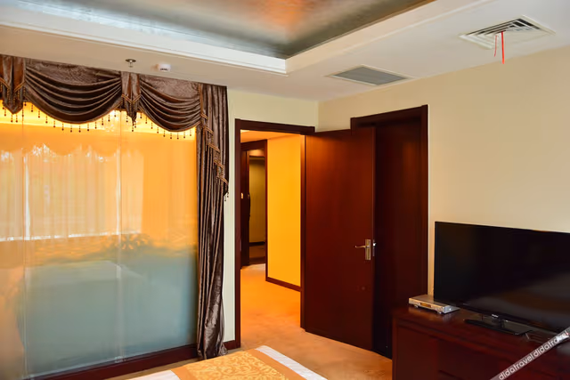 Business suite