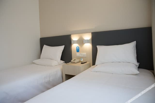 Twin Room A (Without Window)