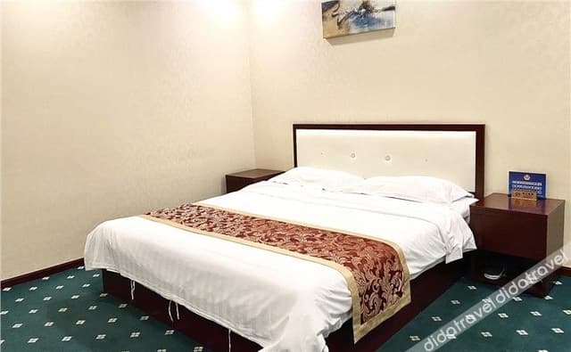 Double Room (No window)