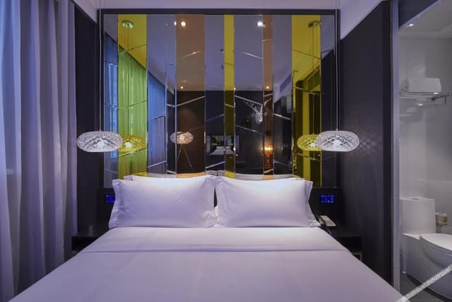 City Room