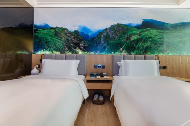 Boutique 2-bed Room