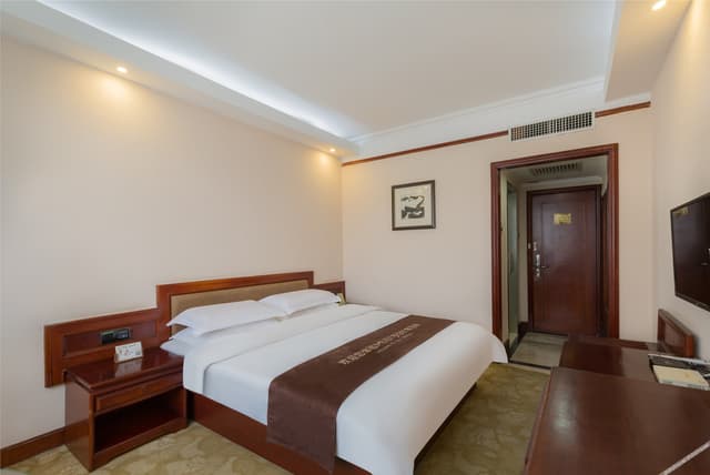 Mlily Zero Pressure Sleep Superior Double Bed Room