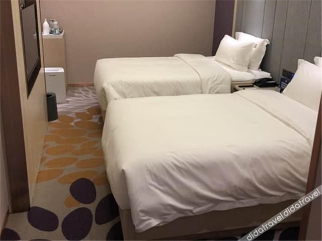Business Room (2 beds)