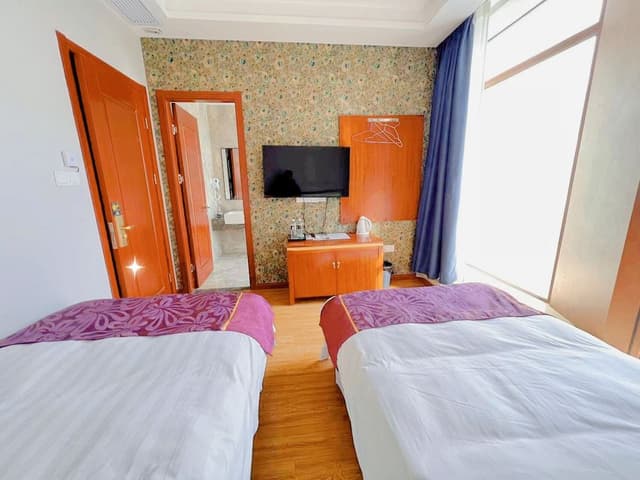 Comfort Twin Room, Courtyard View