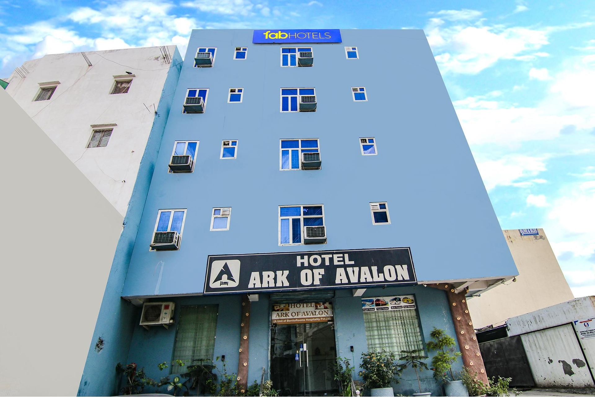 FabHotel Airport Avalon0
