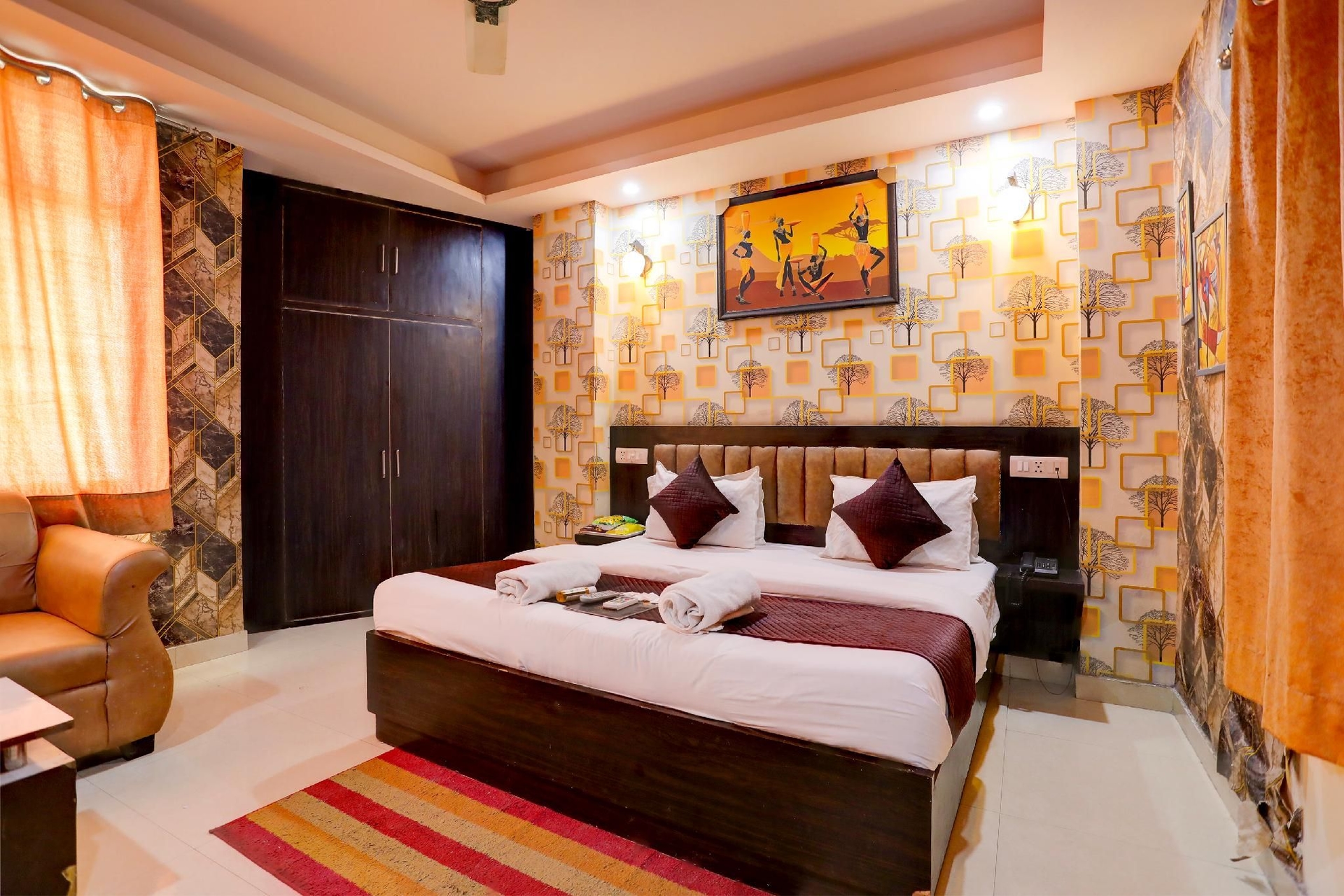 Hotel Royal Sky Luxury Near Delhi Airport2