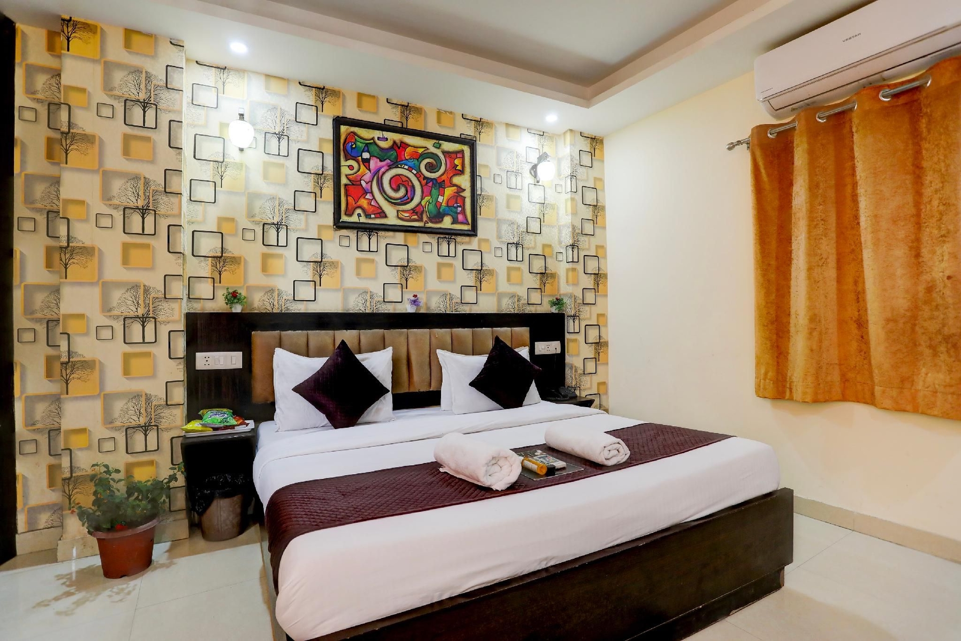 Hotel Royal Sky Luxury Near Delhi Airport4