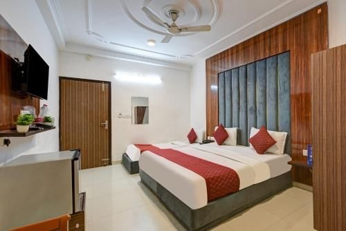 Hotel Kiara IGI Airport - Free Airport Drop3