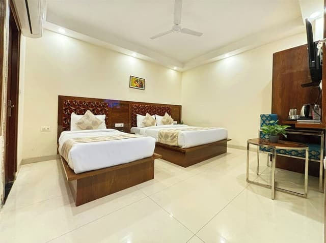 Deluxe Triple Room