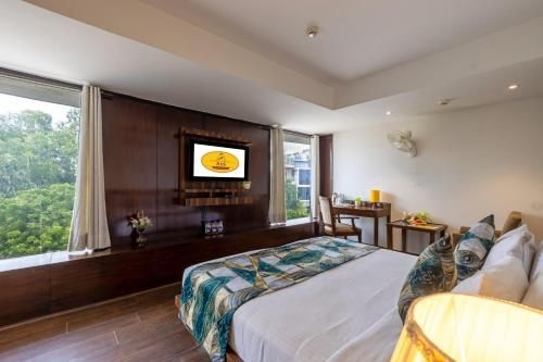 Hotel Arch Plaza - Near Yashobhoomi Convention Centre Dwarka1