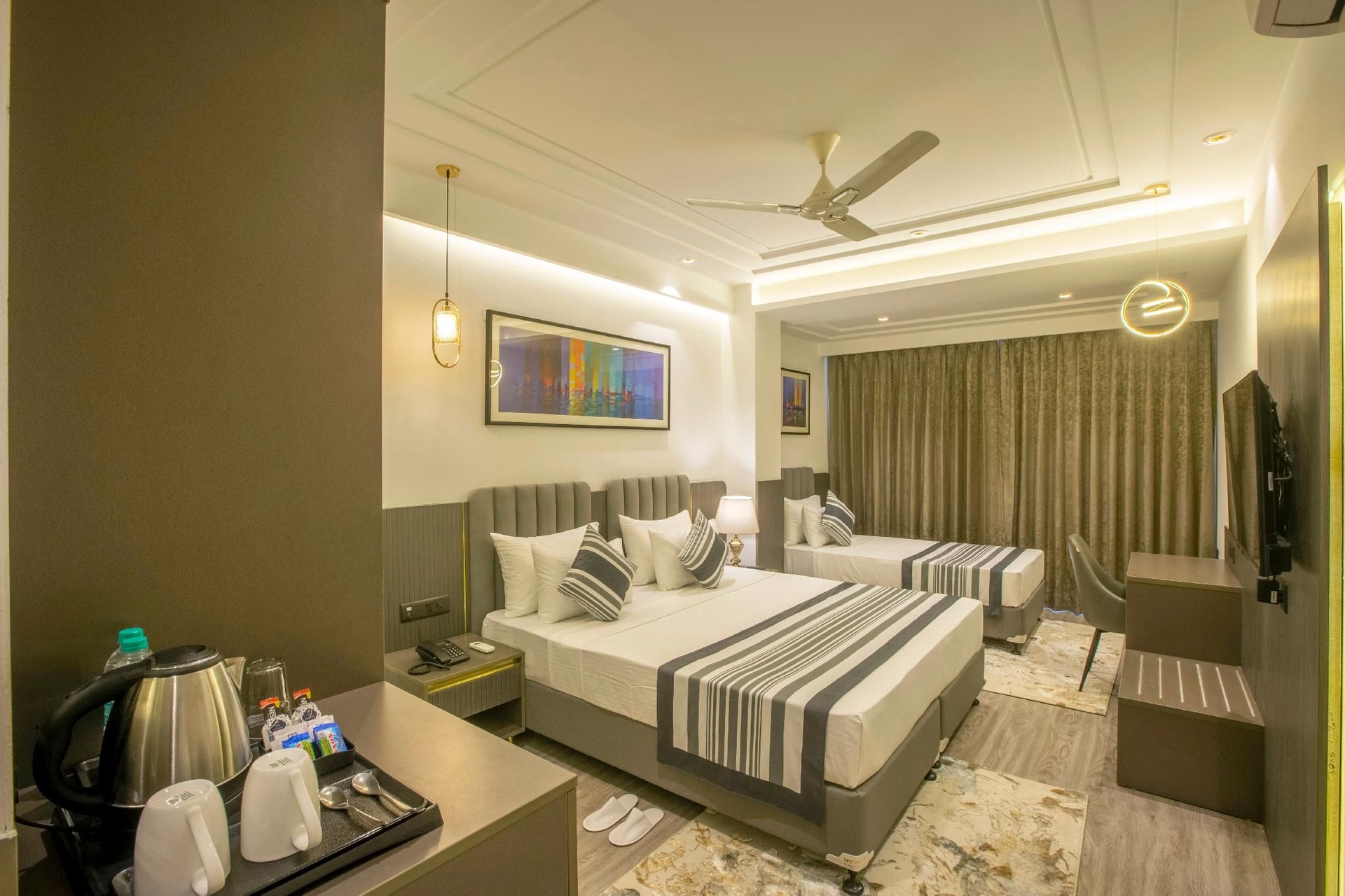 Hotel triton Grand2