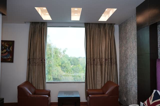 Family Suite, City View