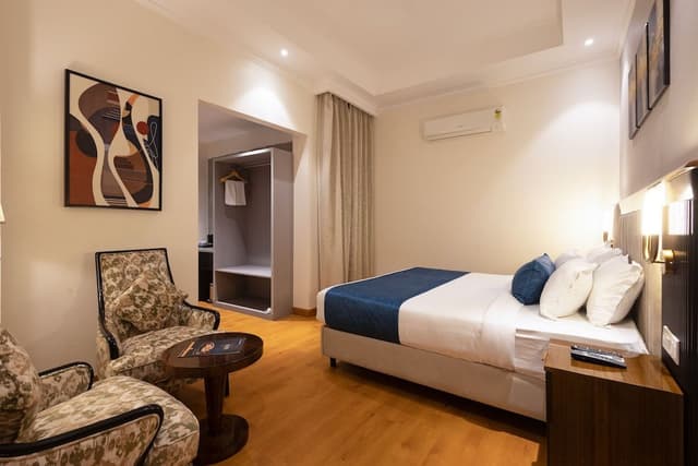 Family Suite (Interconnected Room)