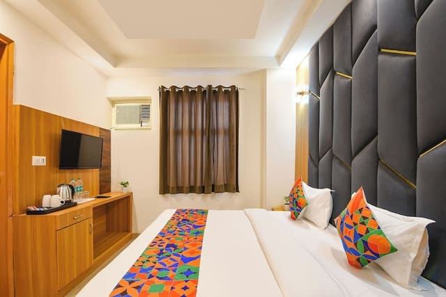 Family Double Room, City View