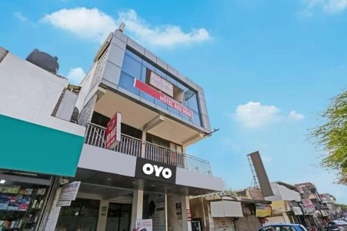 Hotel O Red Rose Residency2