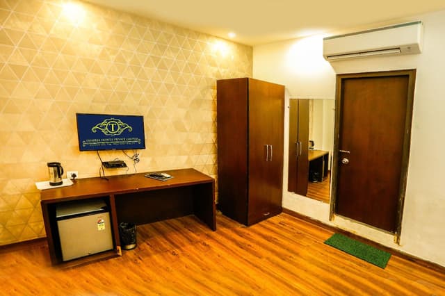 Super Deluxe Room