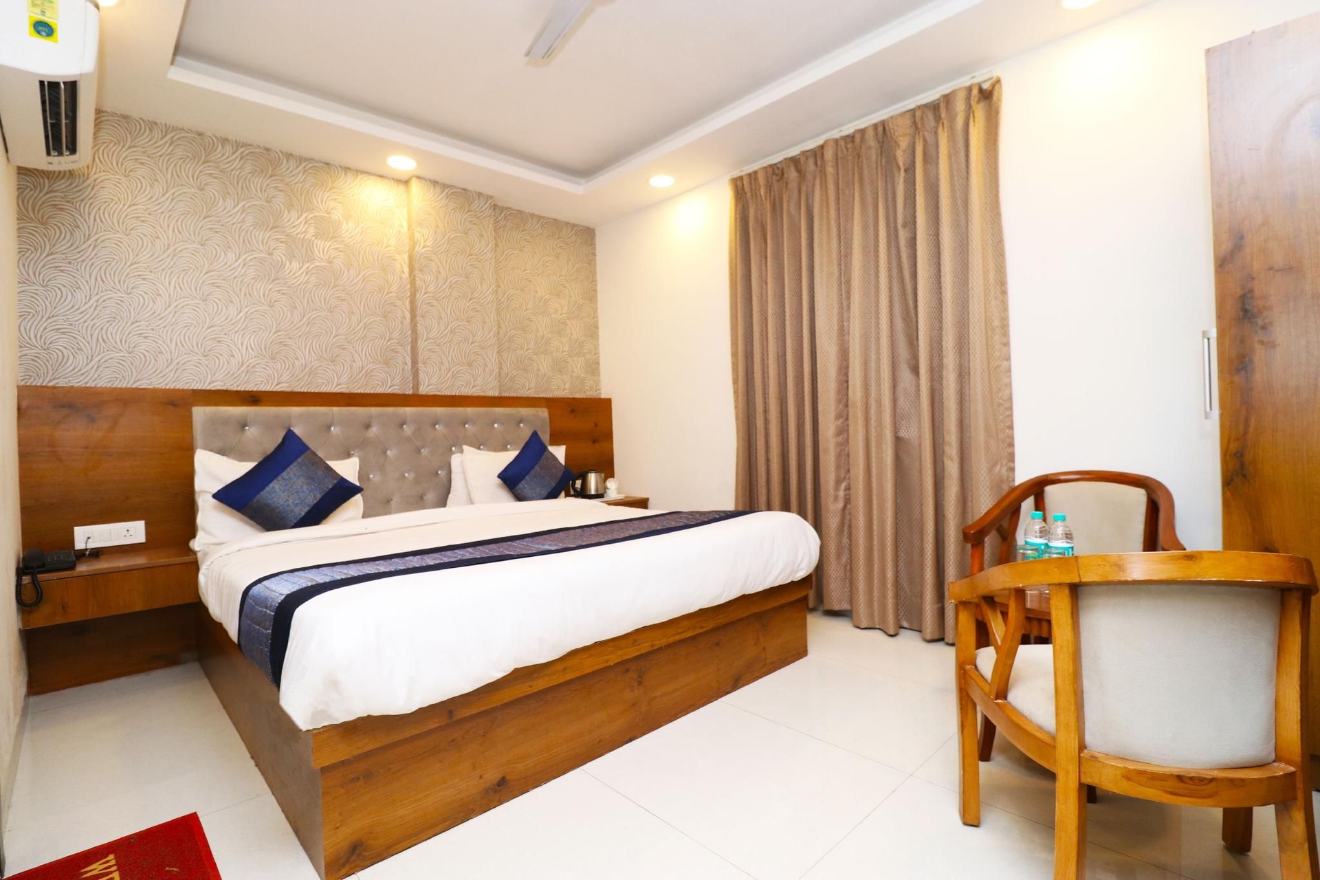 Hotel The Glory4