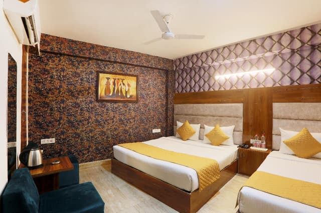 Superior Triple Room