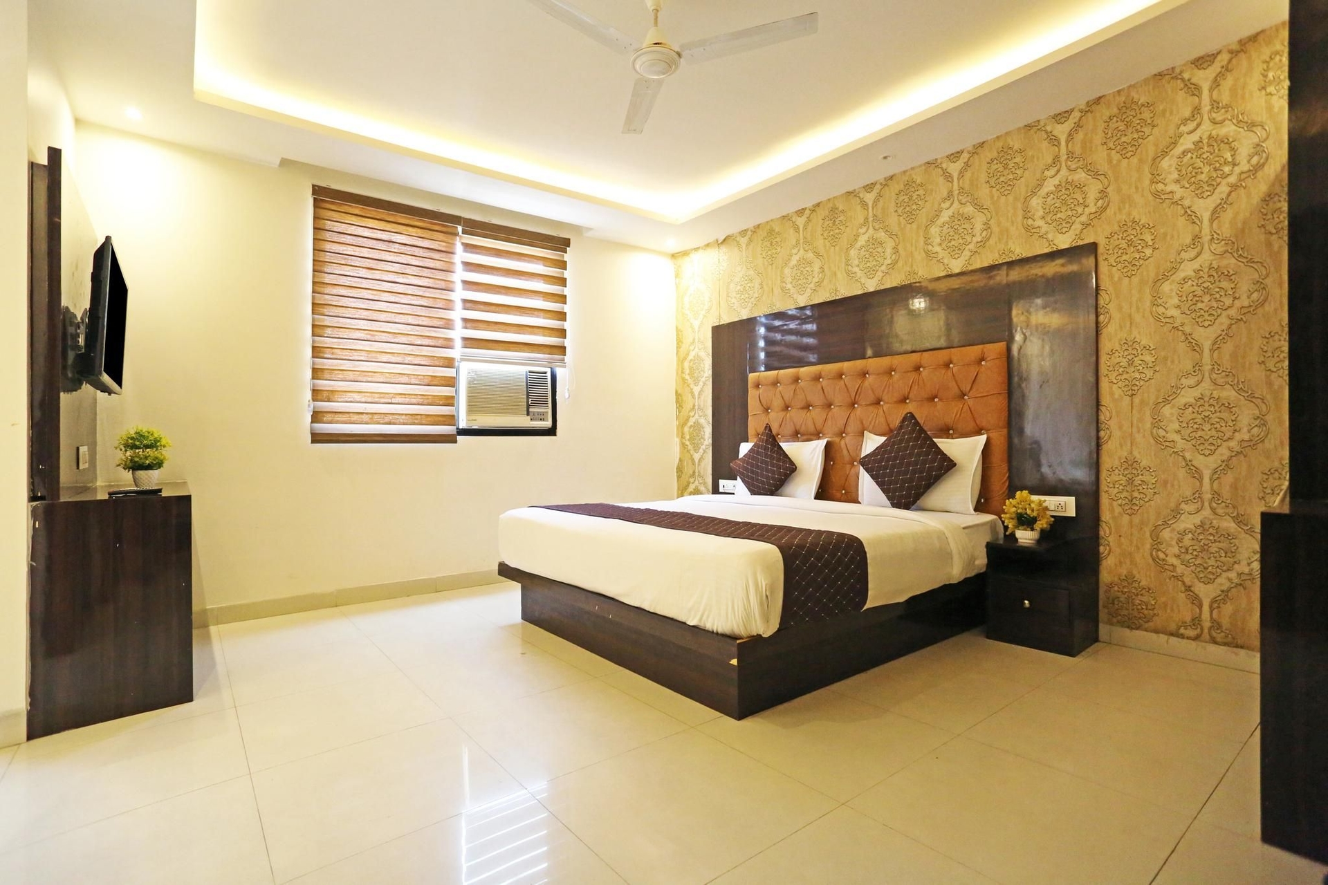 ควอลิที อินน์ (Quality Inn)3