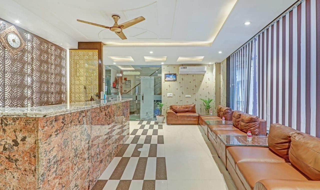 โฮเทล พารากอน สวีท (Hotel Paragon Suites)2