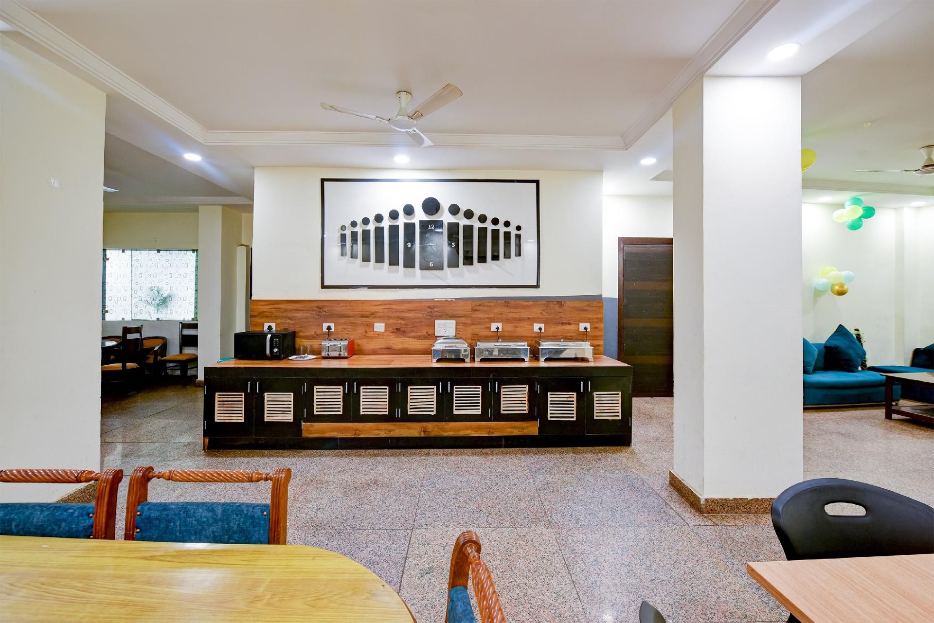 โฮเทล คลาสสิก พาราไดซ์ ใกล้ สนามบินนานาชาติอินทิรา คานธี เทอร์มินัล 3 (Hotel Classic Paradise- Near IGI Airport Terminal3)3