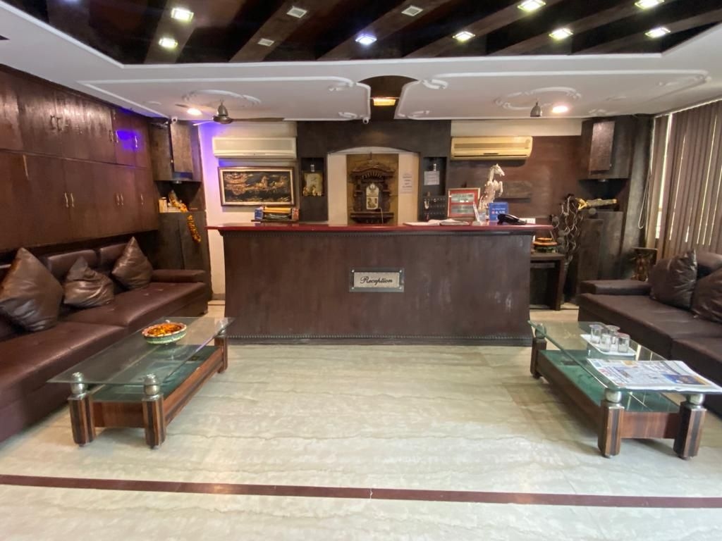 โฮเทล วิศาล เรสซิเดนซีย์ (Hotel Vishal Residency)1