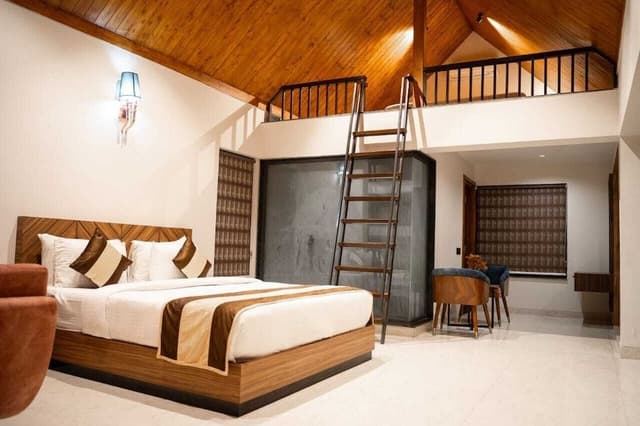 Premium Quadruple Room