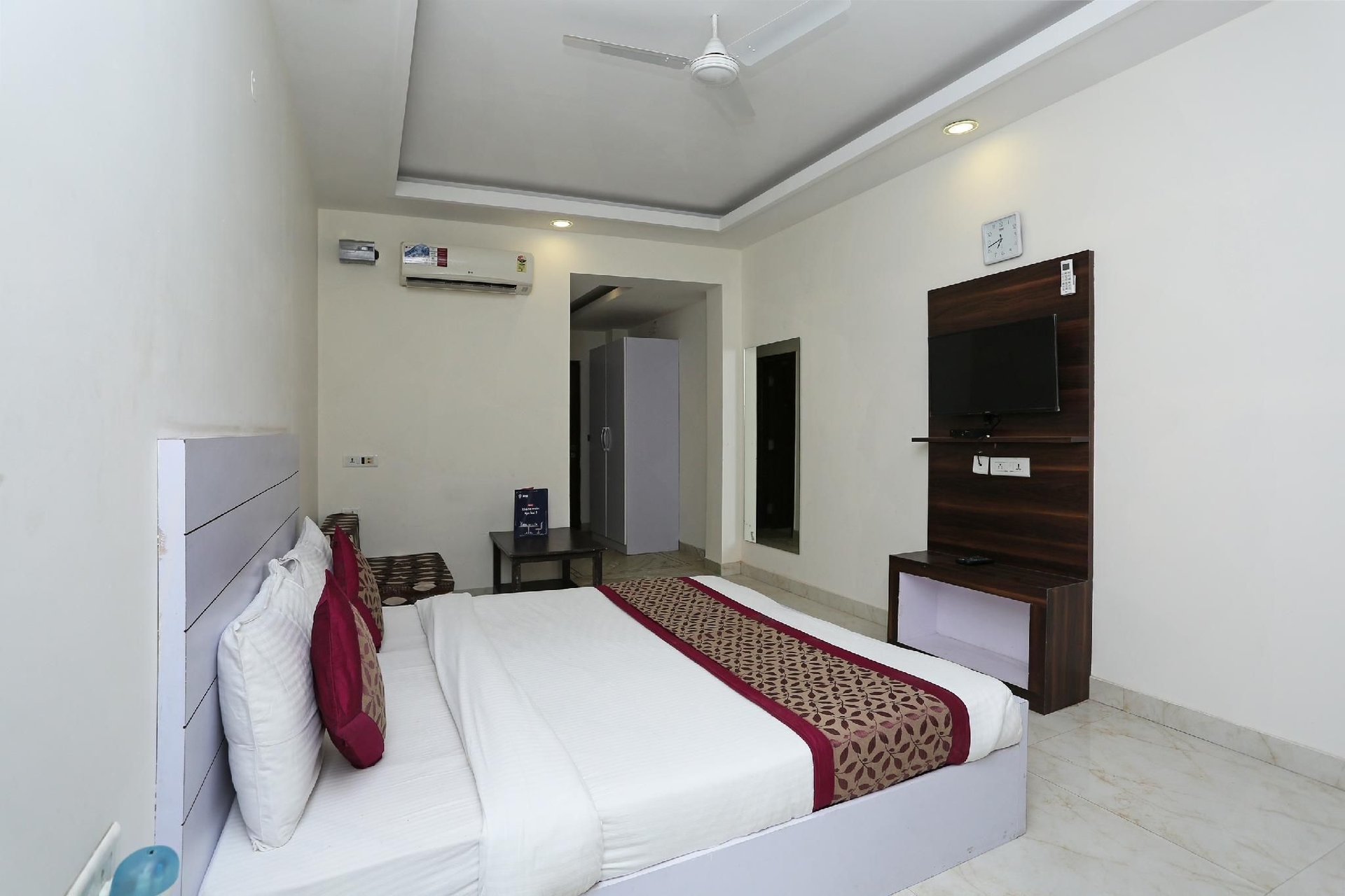 Hotel O Lakshya4
