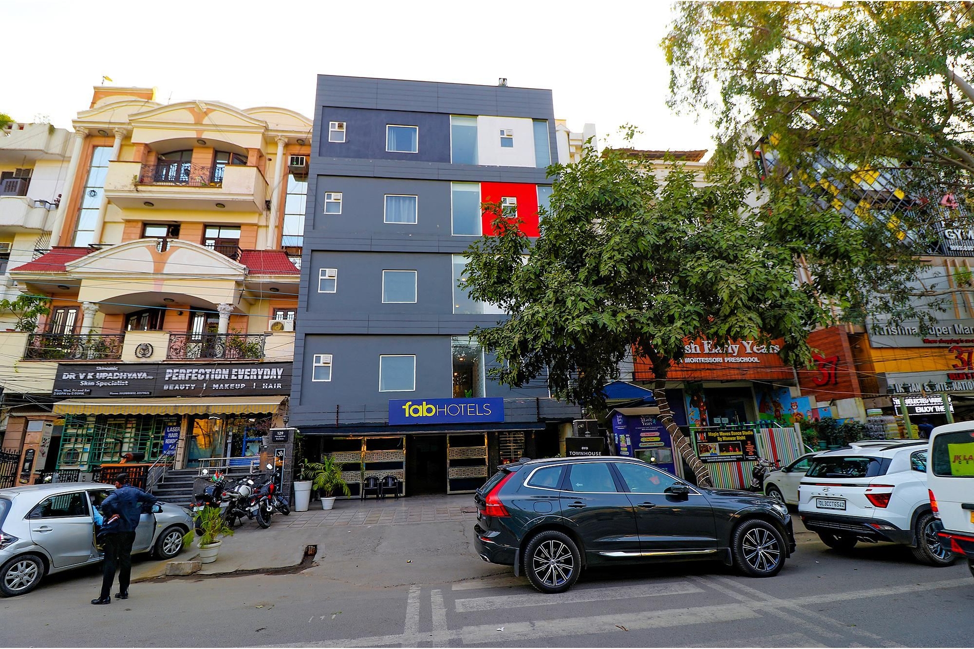 แฟ็บโฮเทล หรคุพินท์ เอนเคลฟ (FabHotel Hargobind Enclave)0