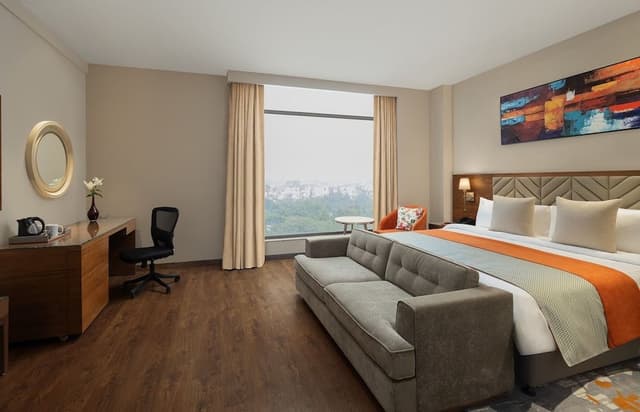 Deluxe Room, 1 King Bed (Fortune Club Room)