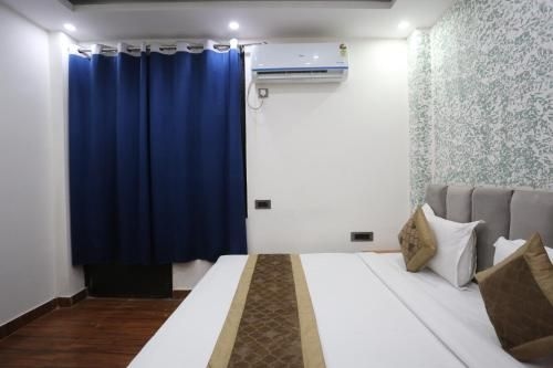 โฮเทล ทเวเมฟ คัปเปิล เฟรนด์ลี่ ลักษมี นาการ์ (Hotel Twamev Couple Friendly Laxmi Nagar)2