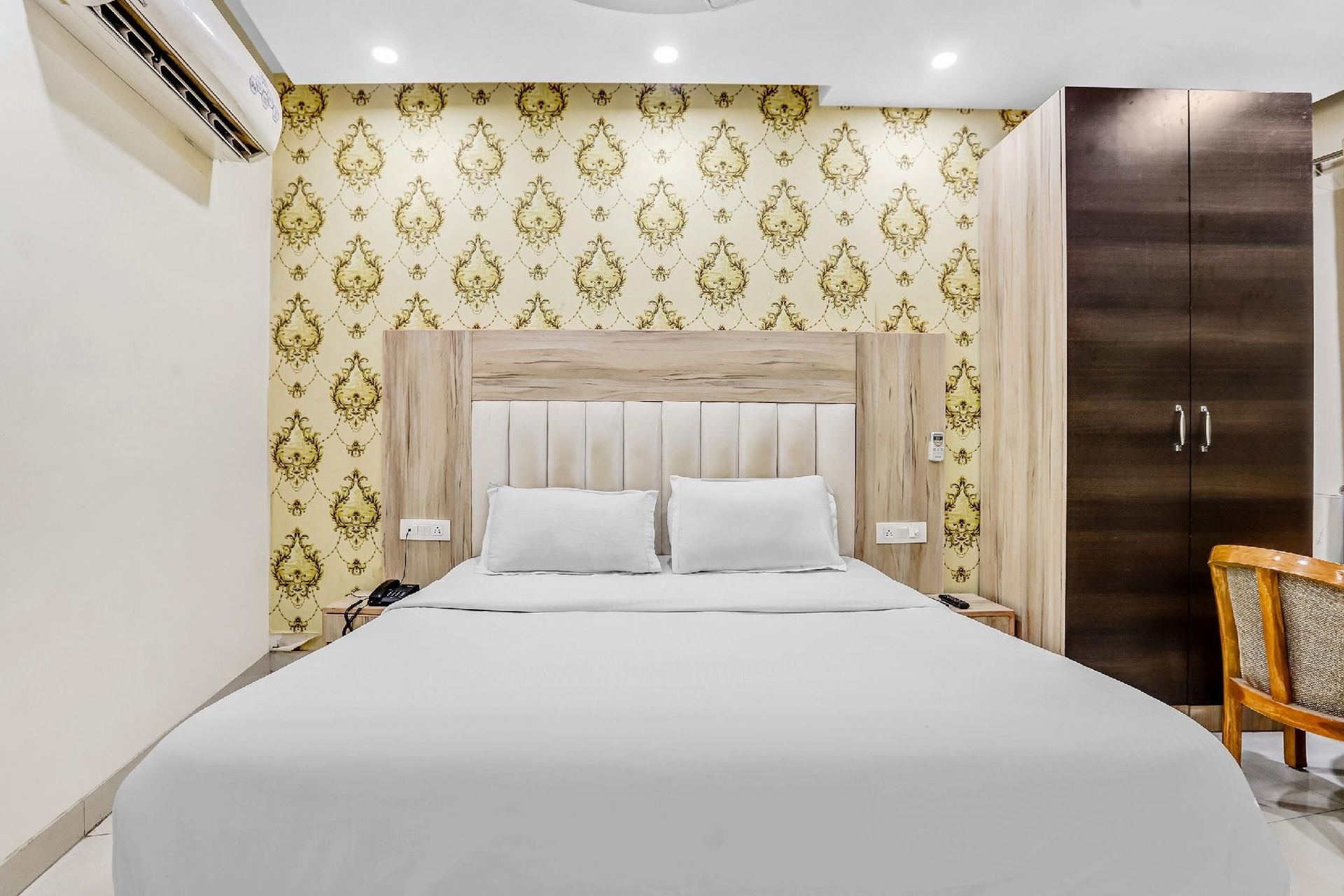 โฮเทล โอ ชาฮาล เรสซิเดนซีย์ (Hotel O Chahal Residency)4