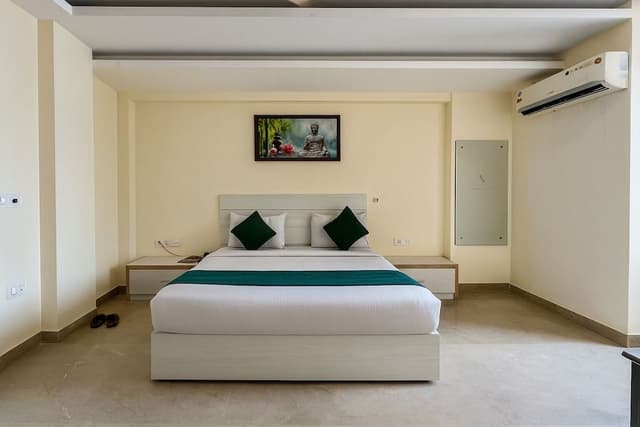 Super Deluxe Room
