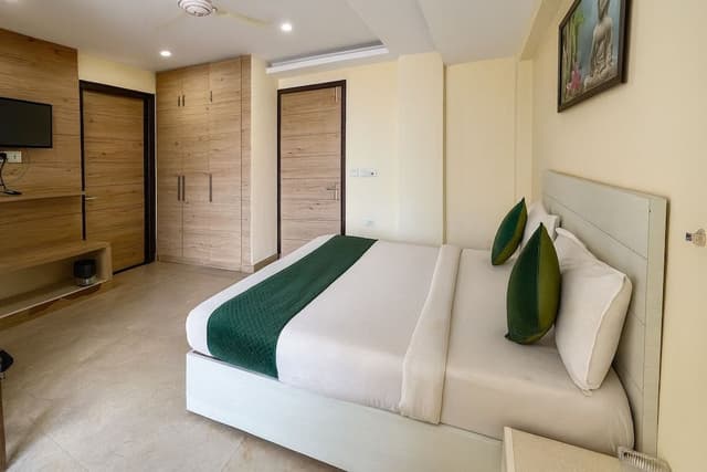 Super Deluxe Room