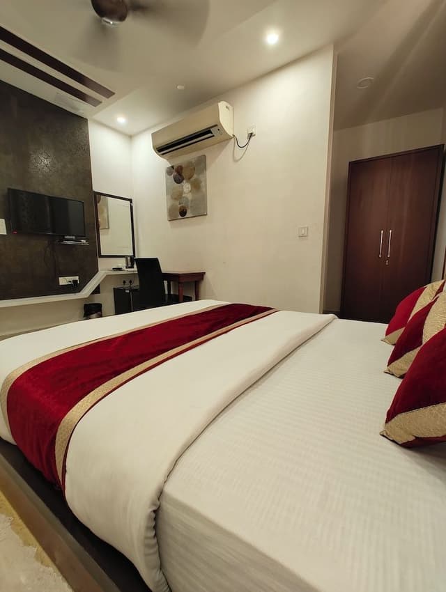 Executive Suite