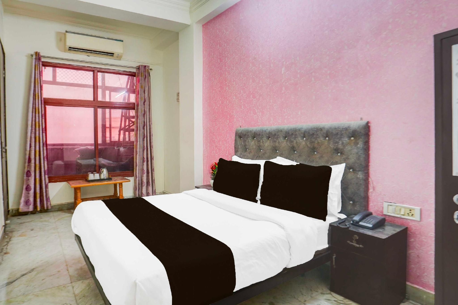 โฮเทล คอลเลคชัน โอ โจห์รี เอนเคลฟ เมโทร สเตชัน เซคันด์ โฮม (Collection O Johri Enclave Metro Station Second Home)3